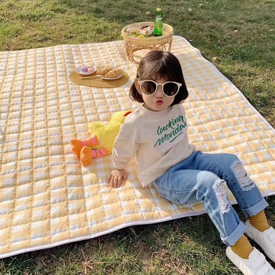 Beach Moisture-proof Oxford Cushion | Avtomobil döşəmə paspasları - yellow-check-190200cm