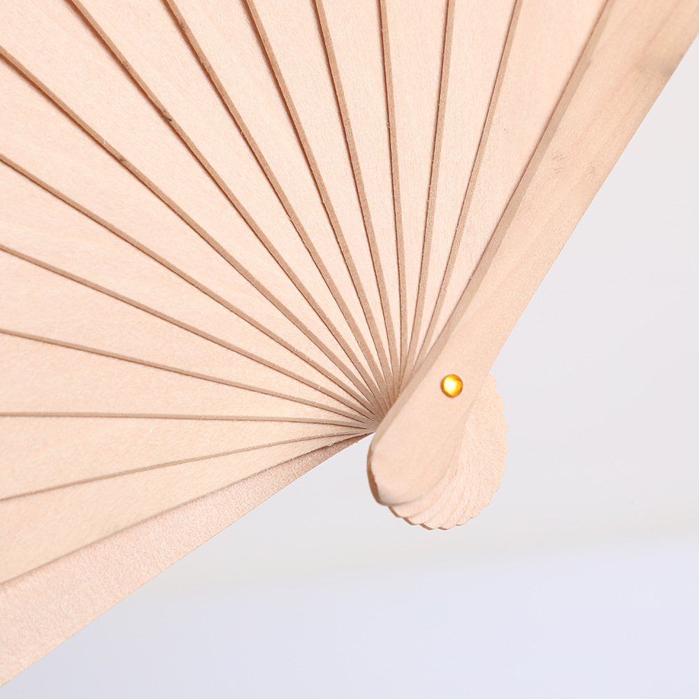20cm ventilador de madera hueco en stock antiguo ventilador plegable de dama de madera de sándalo boda transfronteriza estrellas ventilador de luna