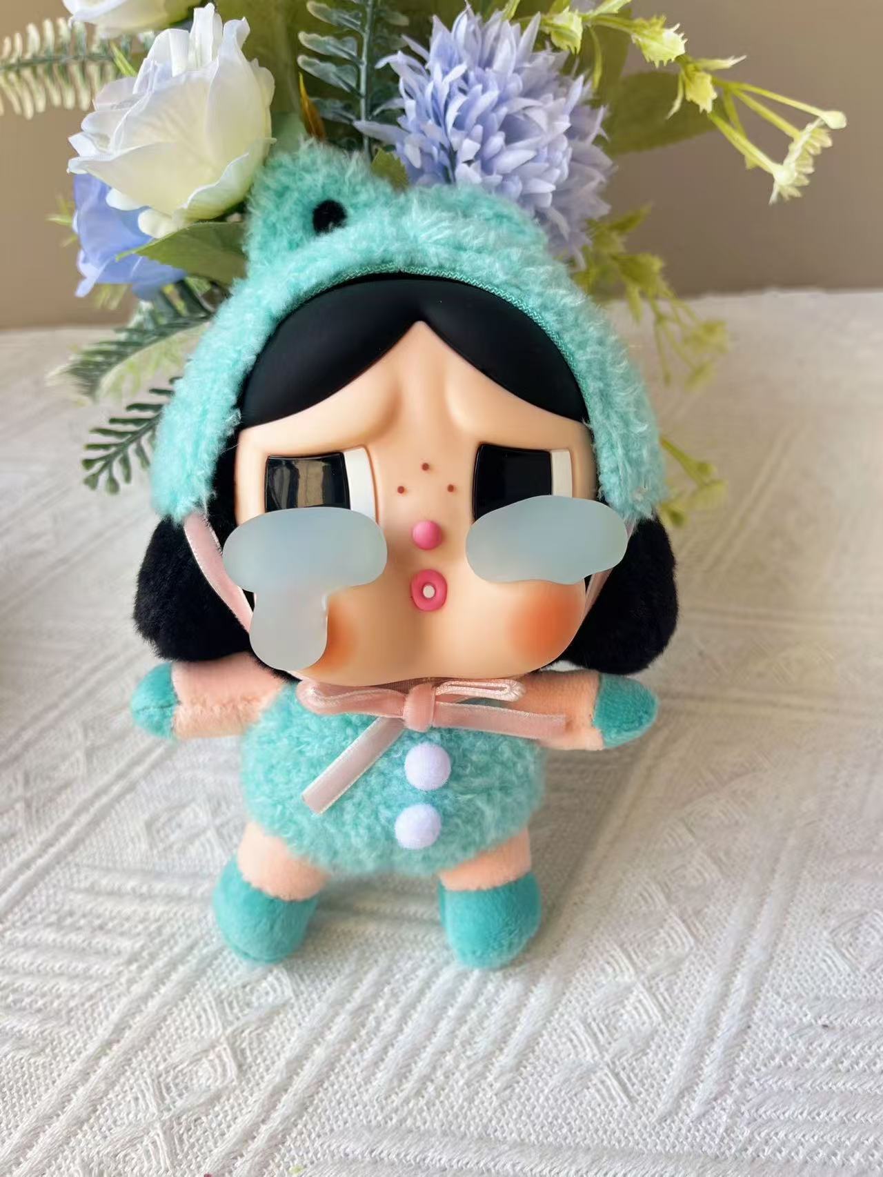 在庫あり CRY BABY クライベイビーシリーズ ランニングマート ビニールぬいぐるみ ラブブ 子供用 おしゃれ ブラインドボックス 人形 カントリー