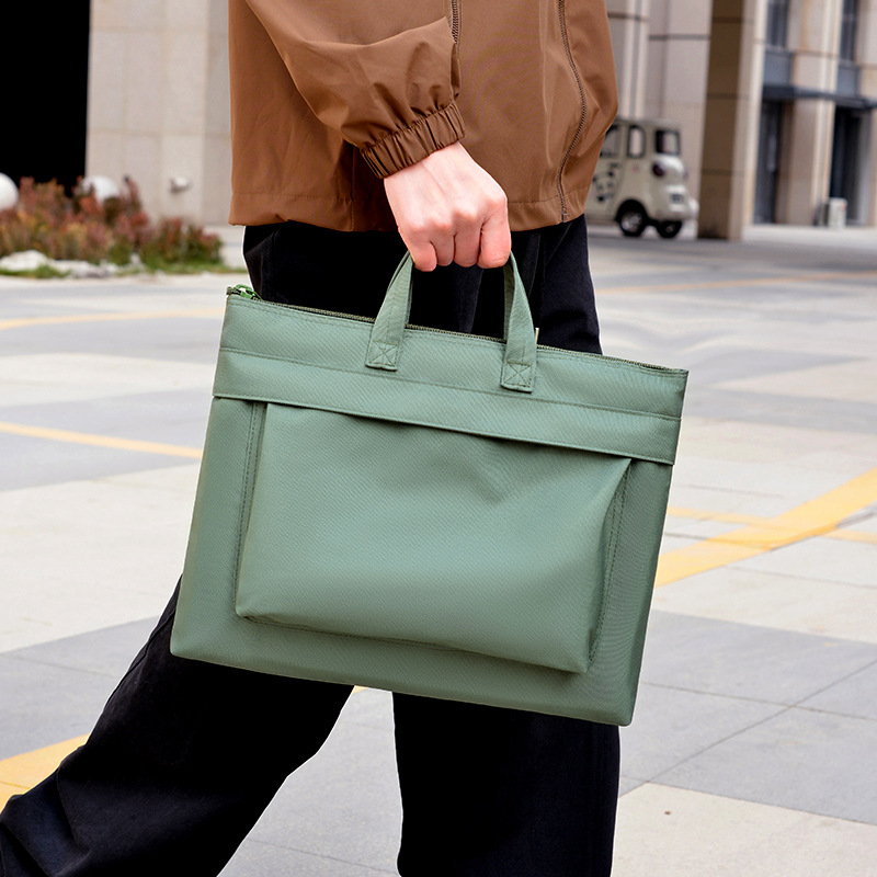 Flight gear bag, pilot helmet bag, work bag, waterproof commuter crossbody functional large capacity tote bag/backpack