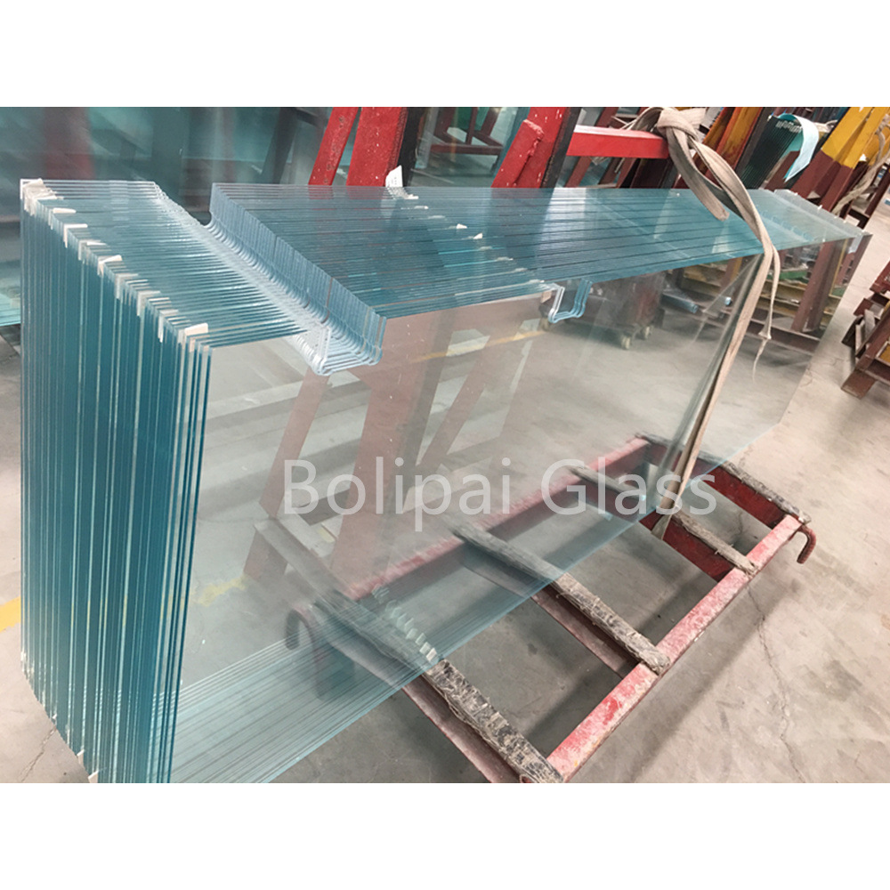 厂家直销出口3mm-19mm白玻玻璃 精磨钻孔倒安全角钢化门玻璃