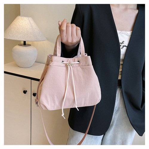 Drawstring Single-Shoulder Bag for Women, New Simple and Versatile Crossbody Bag, Water Barrel Bag, Commute and Leisure Handbag, Nylon Trendy Fabric Bag