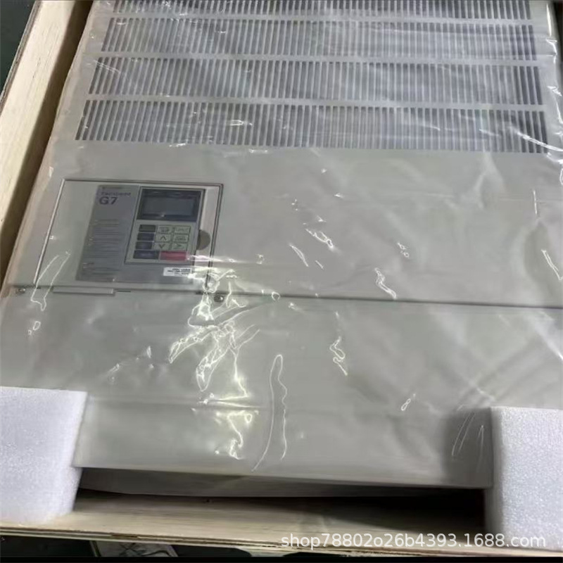 安川变频器CIMR-AB2A0012FAA全新议价电机