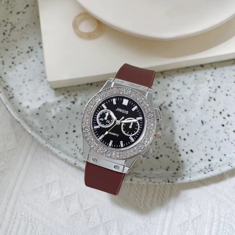 Fashion trendy all-match men's and women's same quartz watch Diamond-embedded silicone watch neutral watch_voghion.com