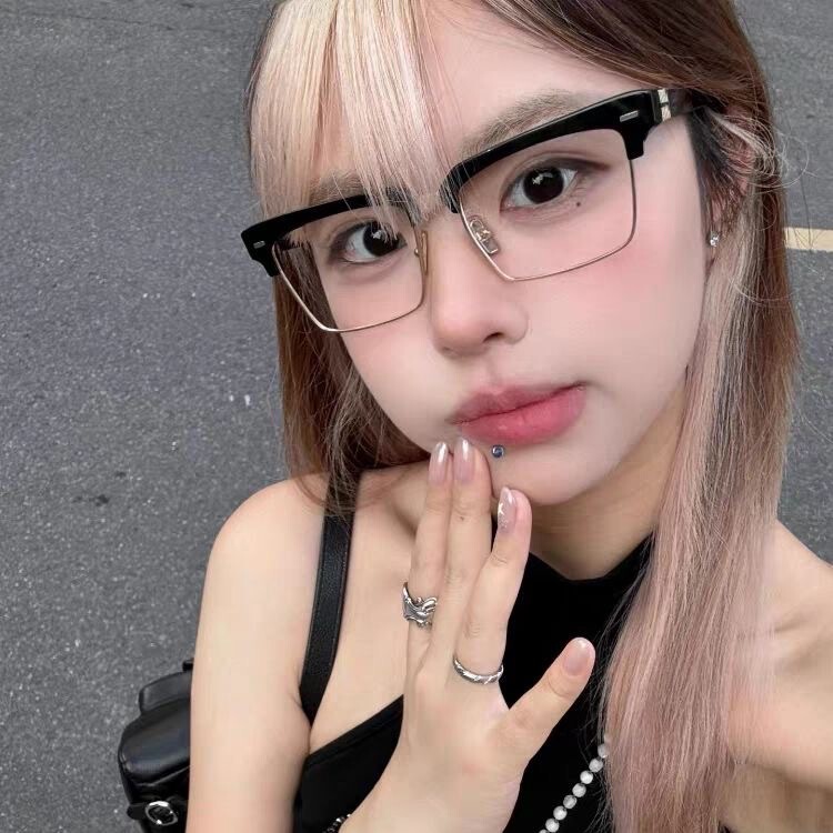 Japanese Style Atmosphere Anti-Blue Light Flat Mirror Male College of Science and Technology Male Face Showing Small Glasses Female Street Shoot Concave Shape Glasses Frame