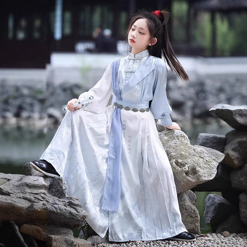 Hanfu Girl 2025, новый весенний древний костюм для выступлений, красивый детский костюм Мулан в стиле боевых искусств, детская юбка Mamian для девочек.