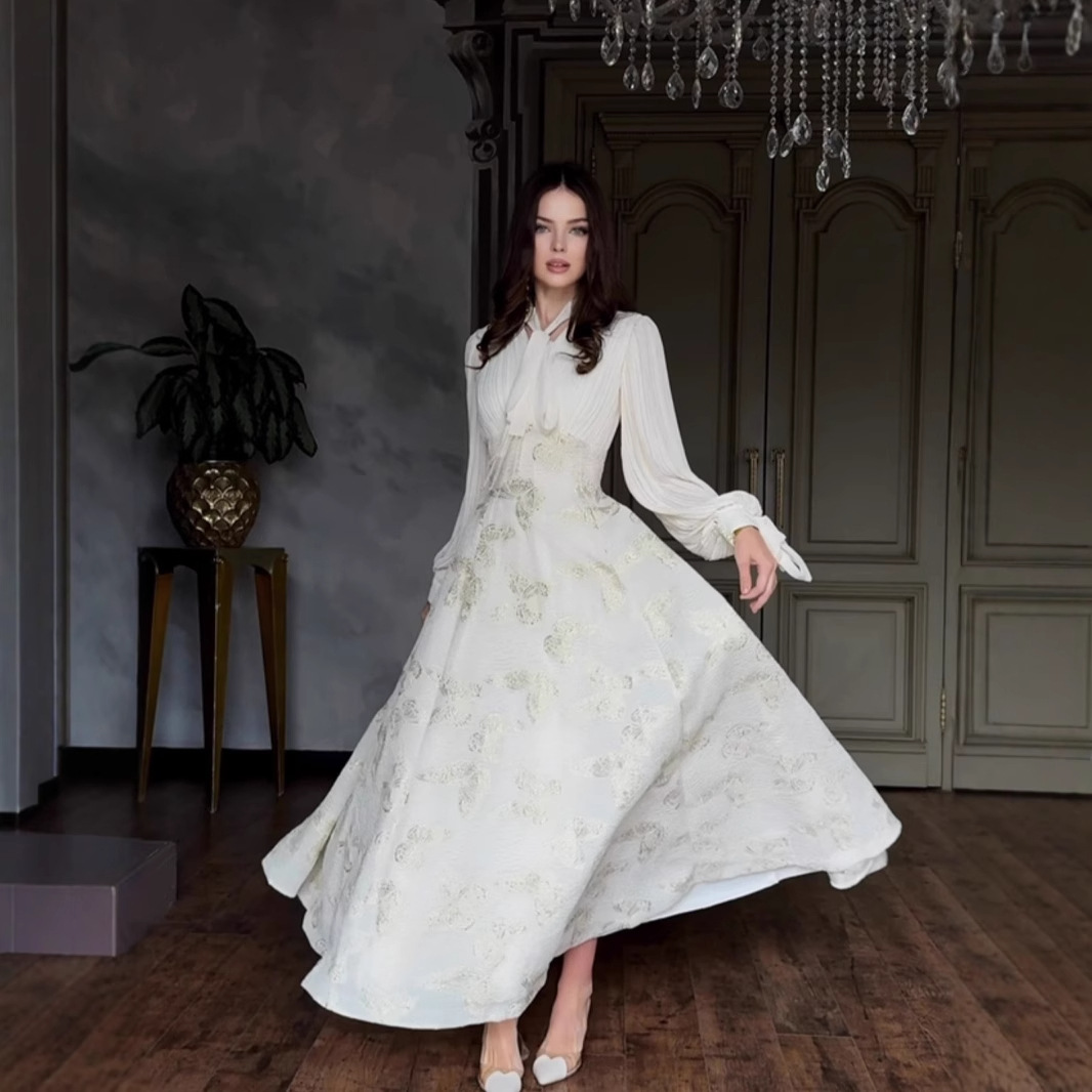 European American 2025 Spring Elegant And Noble Long-Sleeved Dynamic Romantic Style Gold-Embossed Long Dress For_ecoleips.com