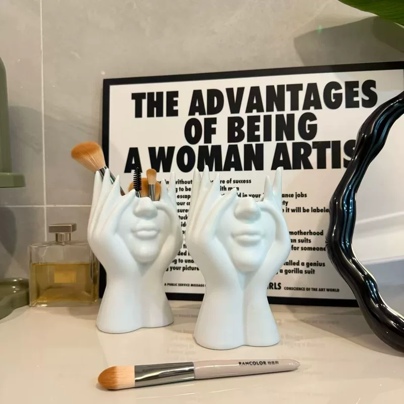Creative universal storage system, table pens holder for office, brush, decorations, home decor