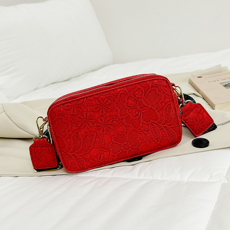 Bolso transfronterizo femenino 2024 nuevo bolso de cámara con estampado de lichi en relieve