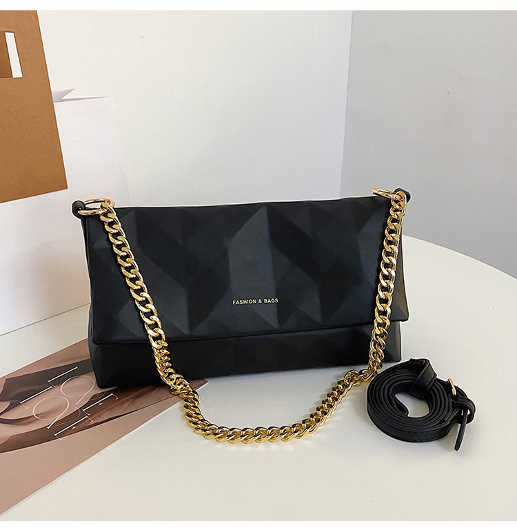 Wholesale Geometric Chain Folding Diagonal Underarm Bag Nihaojewelry display picture 63