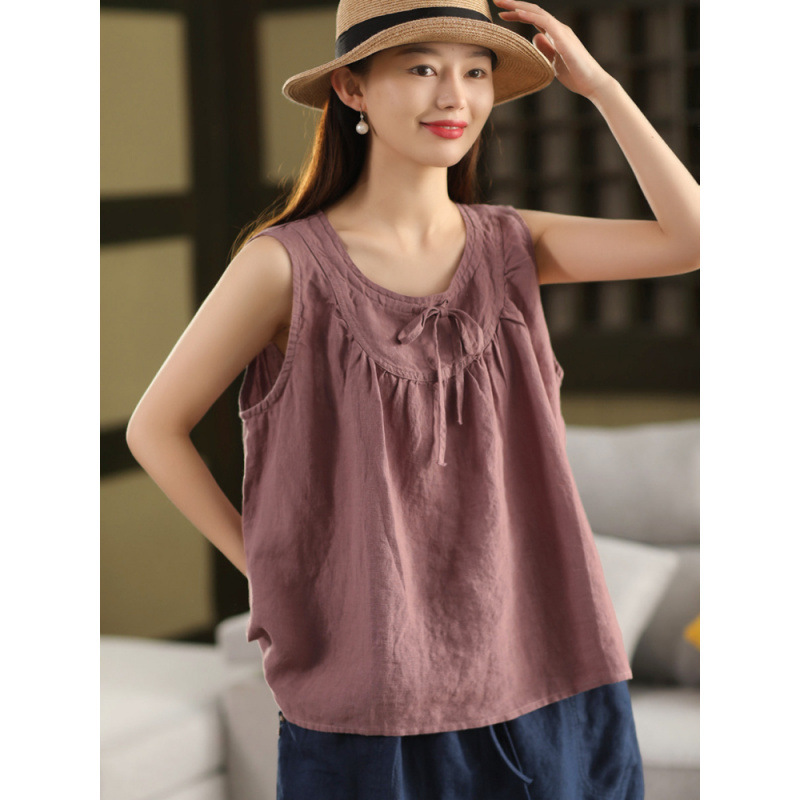Retro Linen Vest for Women with Wide Shoulder Straps, Slimming and Flattering, Suitable for Wearing as an Inner Layer or Outerwear Retro Linen Vest for Women with Wide Shoulder Straps, Slimming and Flattering, Suitable for Wearing as an Inner Layer or Outerwear