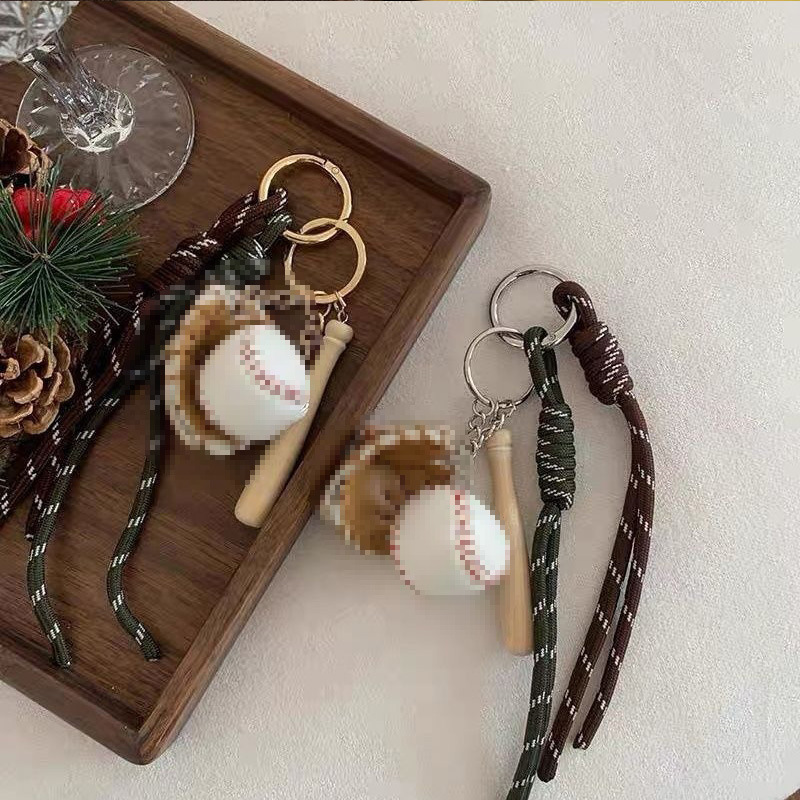 Trendy Miu Baseball Instagram-Style Bag Charm, Baseball Glove Keychain, Handmade Climbing Rope Pendant, Niche Accessory