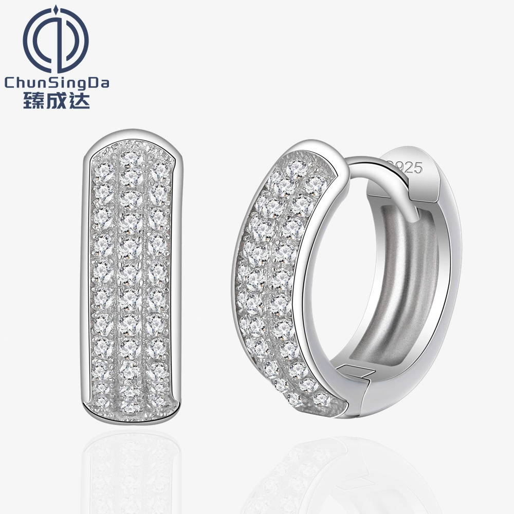 臻成达 Earrings, 2022 коллекция, 15 мм, инкрустированный бриллиантами, яркий эффект