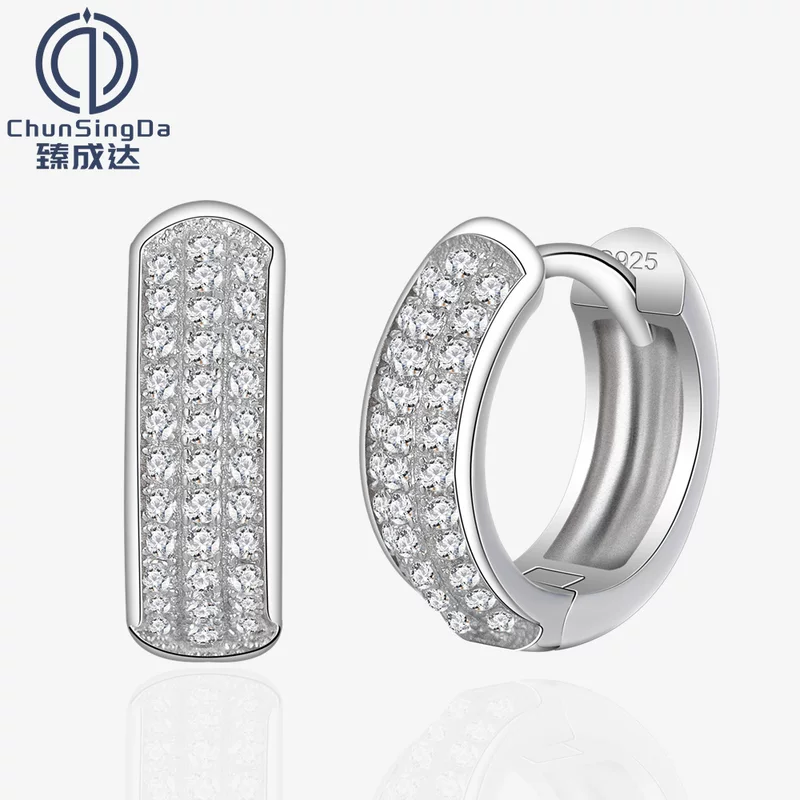 臻成达 Earrings, 2022 коллекция, 15 мм, инкрустированный бриллиантами, яркий эффект