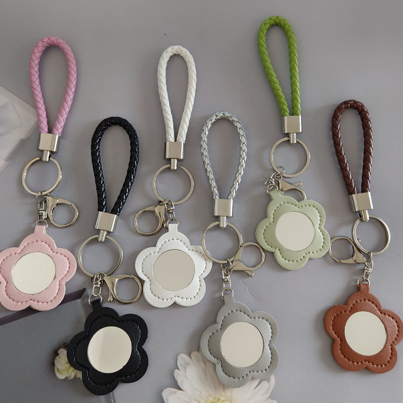 Creative Pu Leather Flower-Shaped Small Mirror Keychain Portable Lipstick Bag Makeup Mirror Ins Cute Bag Pendant