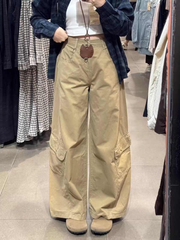 卡其色裤子大码胖mm女美式复古工装弯刀裤2025新款宽松休闲阔腿裤|undefined