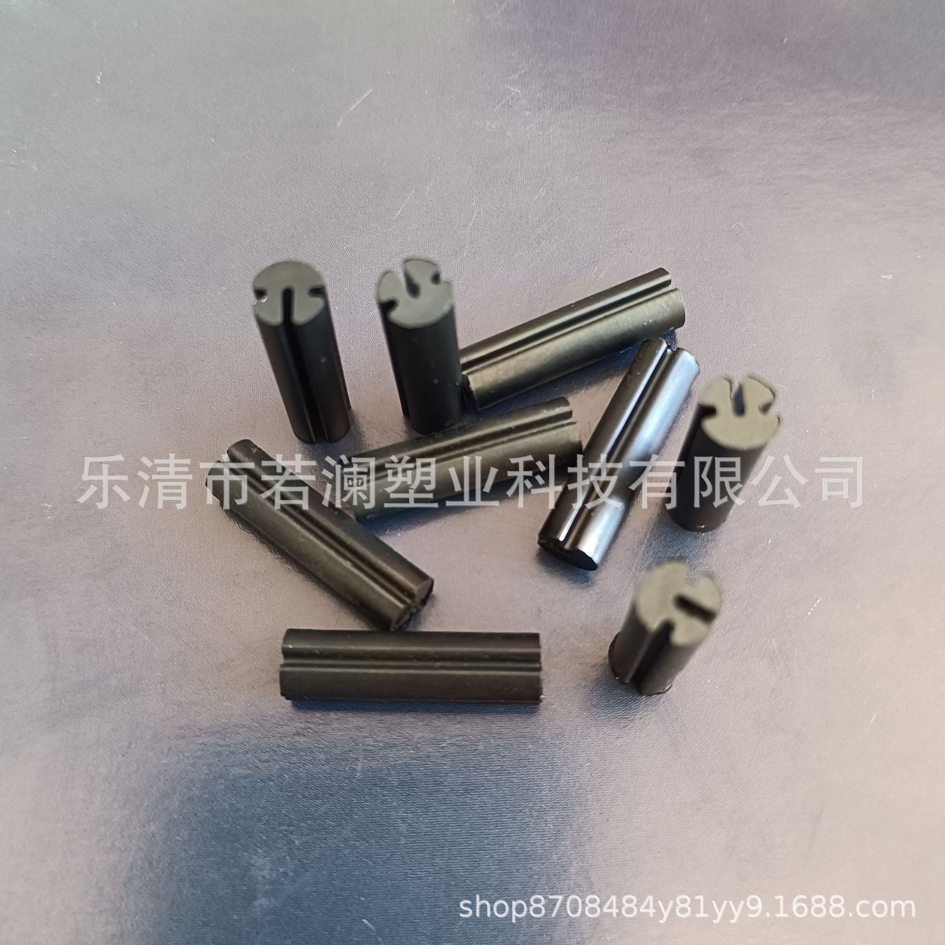 厂家直销 LED尼龙间隔柱 开槽LED灯座 LED隔离柱三槽 外经6.3