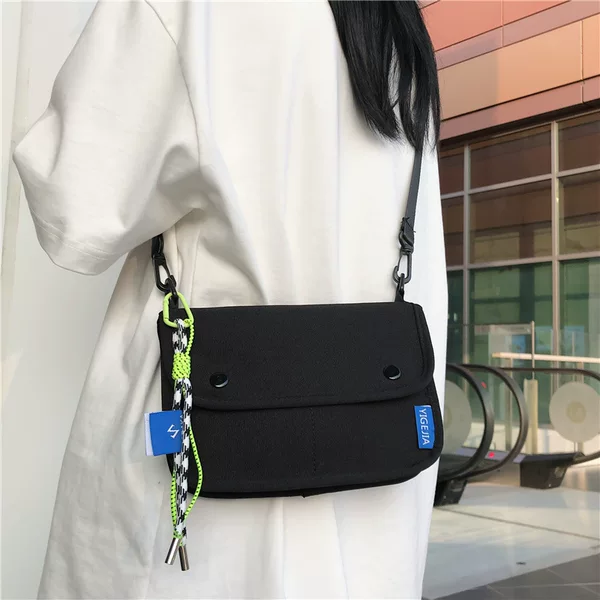 Messenger Bag Men's Japanese style all-match simple small cross-body bag trendy sports riding backpack mobile phone change shoulder bag