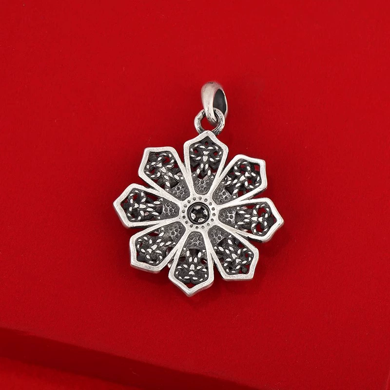Retro ethnic pendant, silver 925 sample, ethnic style