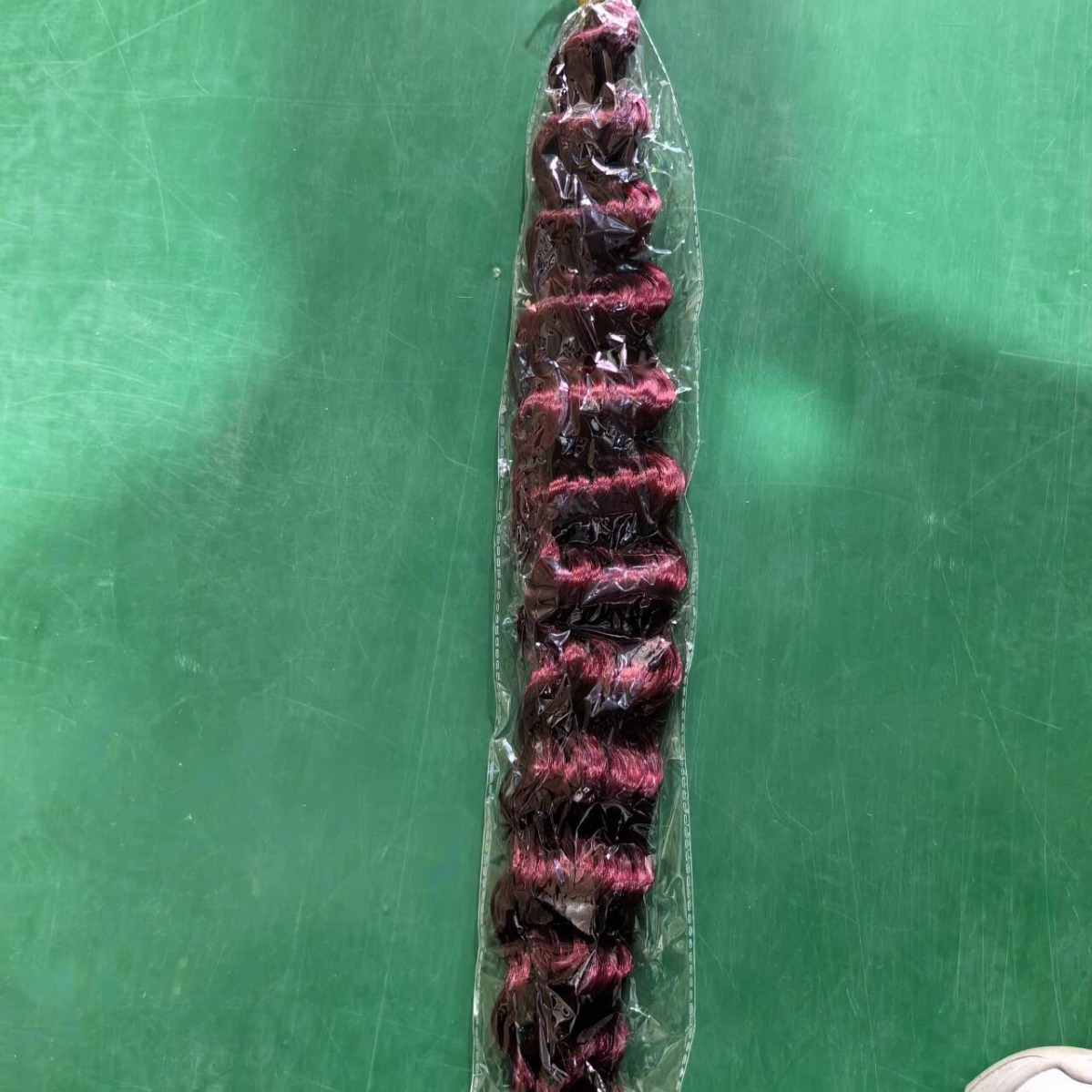 Pequeño pelo de onda profunda 22 pulgadas de fibra química crochet pelo 100G rollo africano trenza sucia manija del pelo transfronteriza