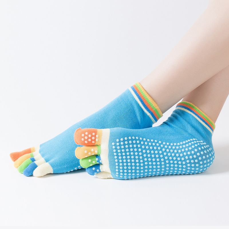 Five-finger Yoga Socks Non-slip Professional Women's Spring Autumn and Winter Mid-barrel Dance Pilates Socks Indoor Training Stockings Five-finger Yoga Socks Non-slip Professional Women's Spring Autumn and Winter Mid-barrel Dance Pilates Socks Indoor Training Stockings