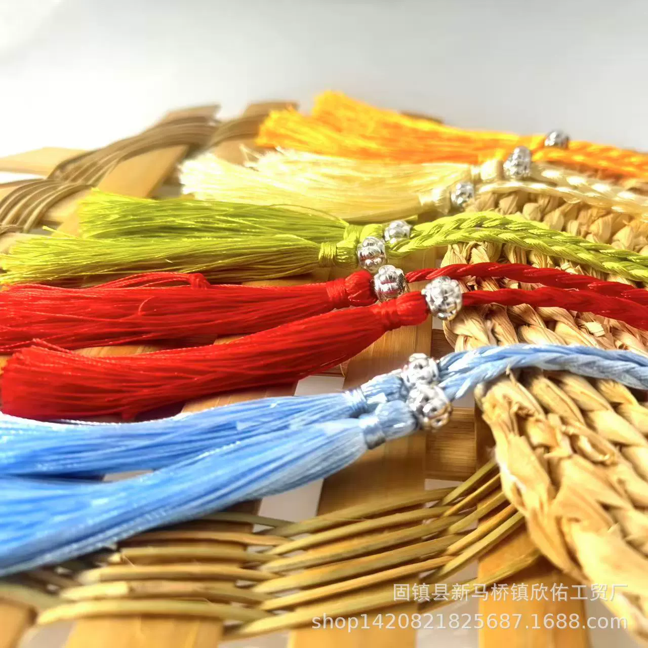 Полиэстер ручной работы тканый пояс с тремя косичками тыквы из бисера висячие уши пояс декоративный ретро костюм талии