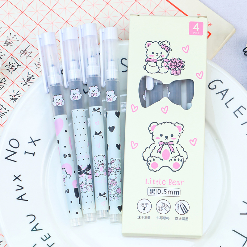 Sweetheart Bear Straight Liquid Ball Pen Ins Style High-Looking Girl Heart Student Exam Quick-Drying Brush Pen Black
