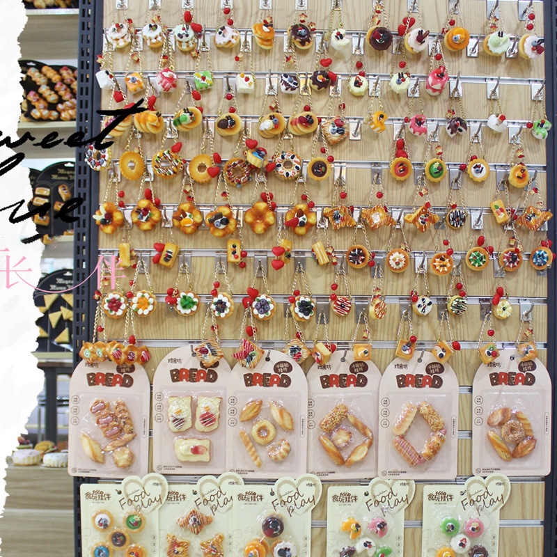 找工厂-源头直供PVC面点模型新奇特钥匙链包包挂件冰箱贴生产定制|ms