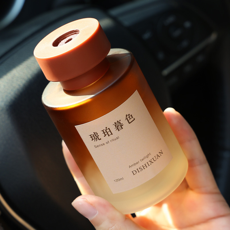 Nuevo automóvil creativo de fragancia para eliminar el olor, textura esmerilada de alta calidad, adornos de fragancia para automóviles.