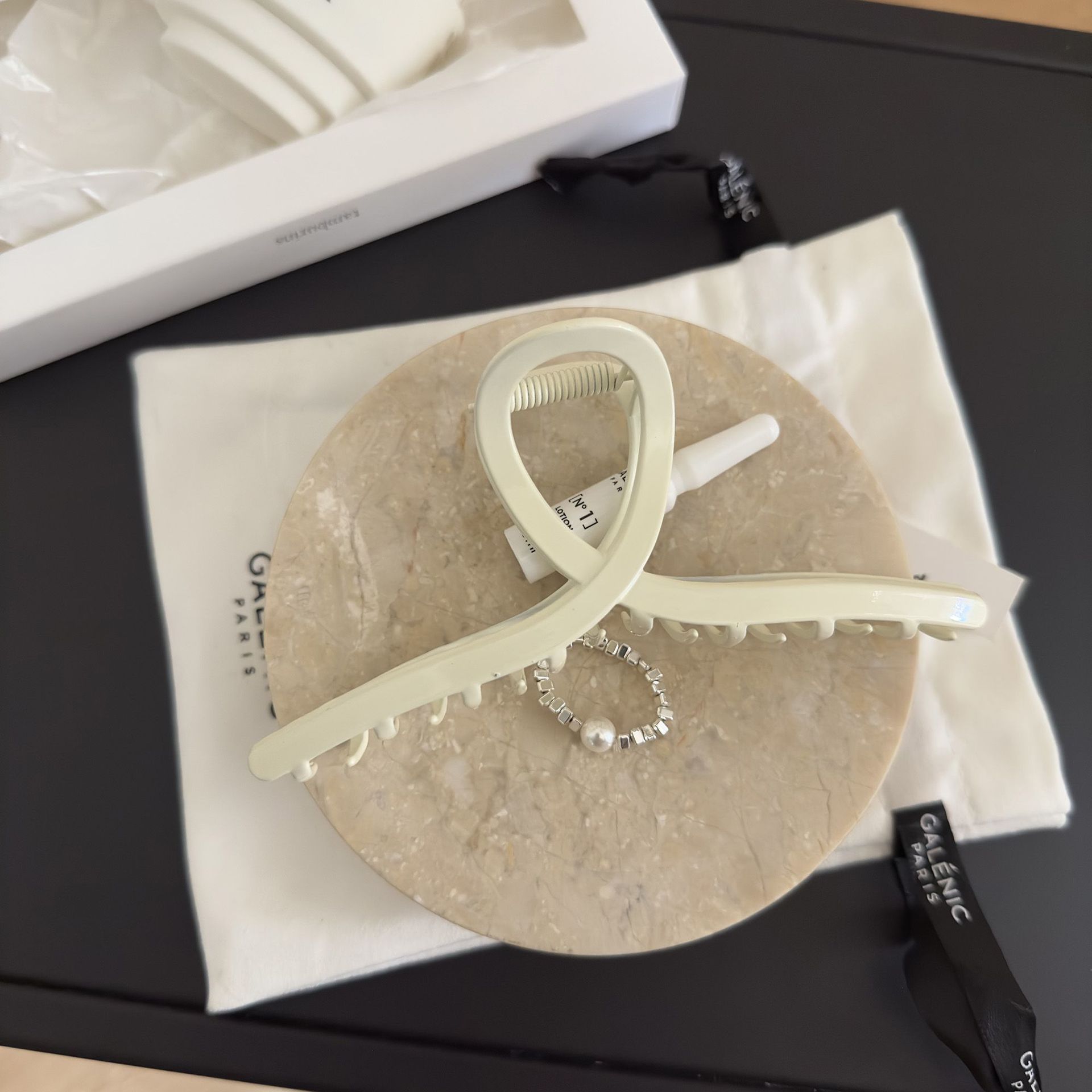 화이트 크로스 그립 (1)