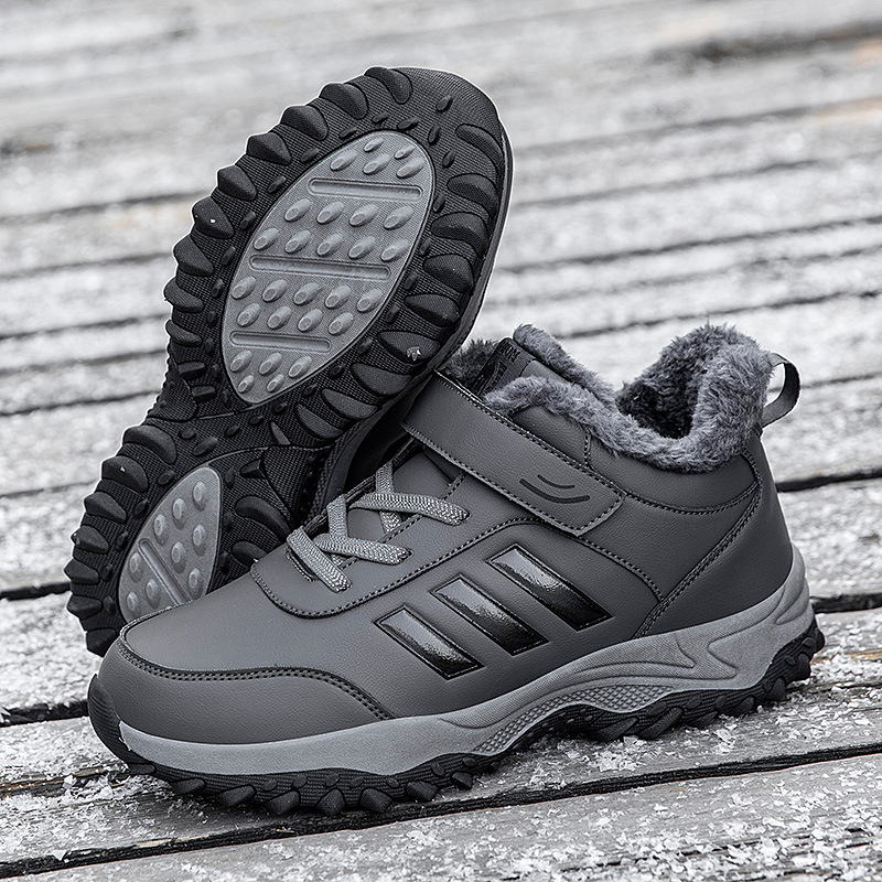 Cabello transfronterizo en invierno con zapatos de algodón de terciopelo, zapatos para ancianos, zapatos para mujeres al aire libre, zapatos para madres, zapatos de cuero, zapatos para padres y zapatos para caminar.