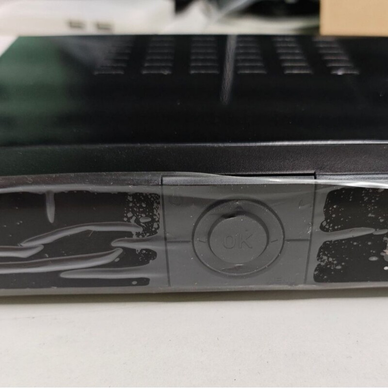 テレビセットトップボックス DVB 受信高精細衛星信号便利な操作信号受信強力|undefined