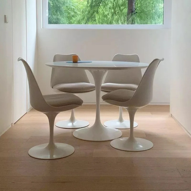 Modern Nordic Designer French Internet Celebrity Tulip Dining Chair Leisure Rotatable Restaurant Dining Chair Negotiation Desk Chair