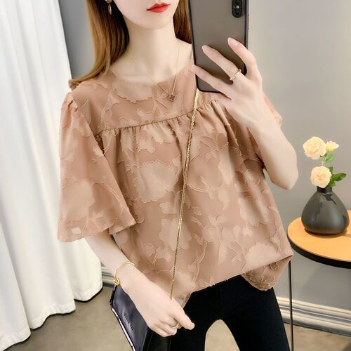 Short-sleeve chiffon blouse for women, spring fashion top, trendy European-style base shirt—early spring edition