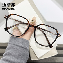 T211�¿����շ����۾��ܸ���������Ů�����⳱����ϵ�ٴ�������