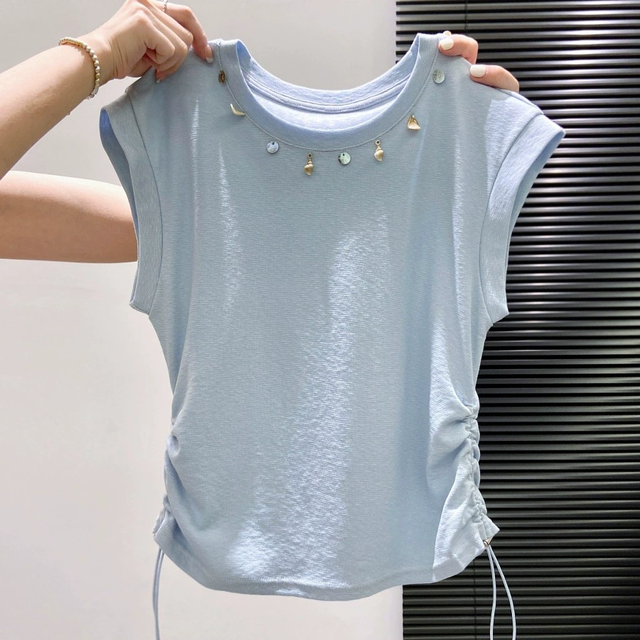 Женская футболка без рукавов с круглым вырезом и бисером, новый стиль 2025 года, с морщинистой талией, утягивающая короткий летний шикарный и красивый топ