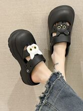 可爱黑白猫洞洞鞋女2023新款夏季外穿防滑厚底包头增高两穿凉拖鞋