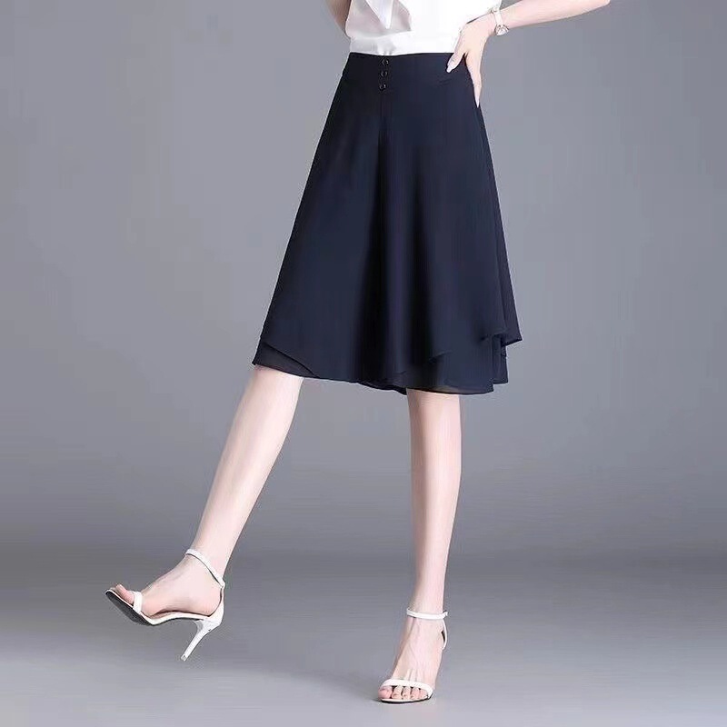 2025 New Summer Chiffon Shorts for Women, Loose High-Waisted Wide-Leg Pants, Middle-Aged and Elderly Mothers' Wear Fake Two-Piece Culottes