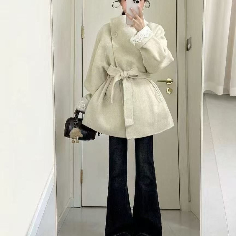 Commuting Simple and Versatile Lace Splicing Long-Sleeved Woolen Coat for Women in Autumn and Winter with Lace-Up Waistband and Slimming Outerwear