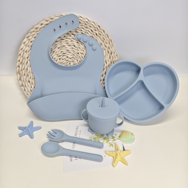 XLEE fuente fabricante de platos de silicona para niños antideslizante ventosas cubiertos de alimentos suplementarios 5 piezas conjunto de productos explosivos transfronterizos en stock