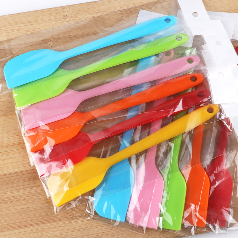 Large In-Stock Integrated Silicone Spatula Cake Cream Scraper Butter Spatula Baking Tool Kitchen Utensil