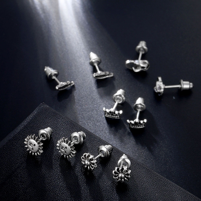 European Retro Style Men's Earrings With Celestial And Nature Motifs_voghion.com