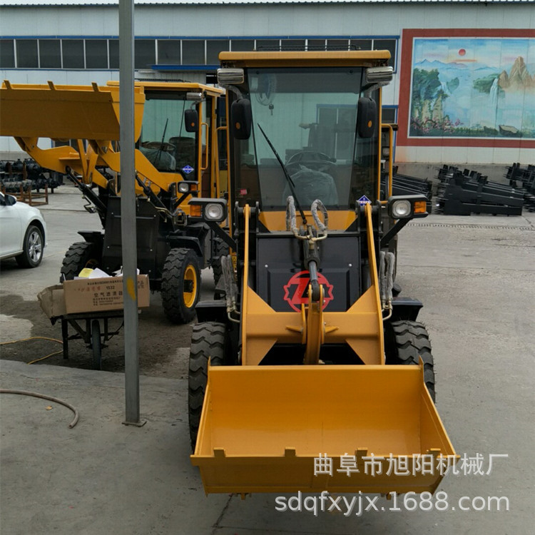 志成轮胎式小铲车 25马力柴油四驱装载机 工地土方前卸式铲运机