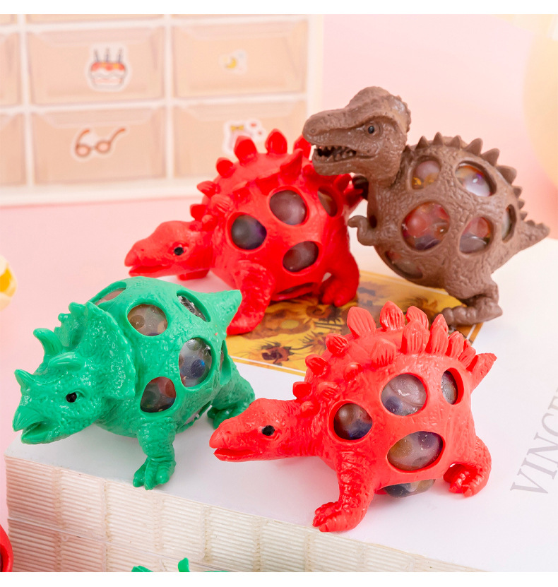 恐龙葡萄球捏捏乐_09.jpg