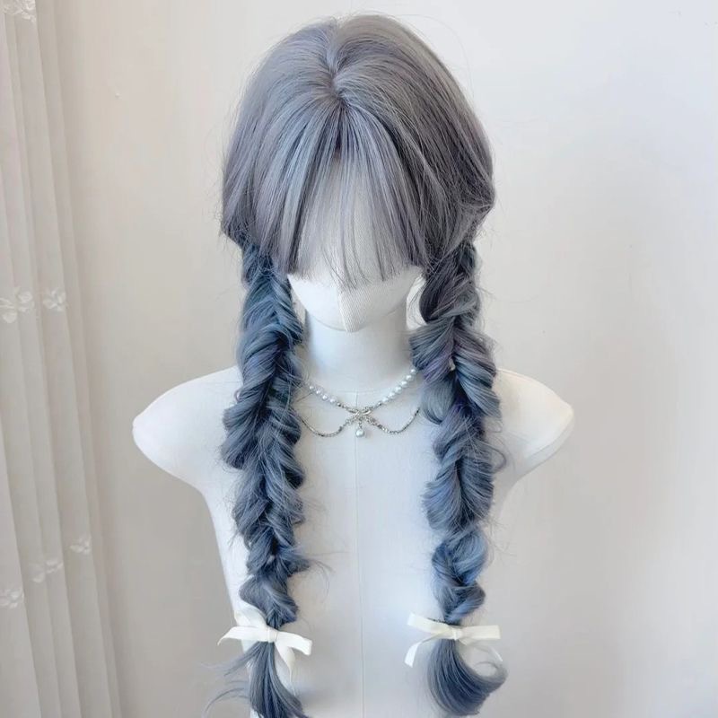 Koni Full Head pitkähiuksinen peruukki Cool Mist Blue ja Purppuran sävyillä, Natural Air otsatukka, tyylikäs ja realistinen