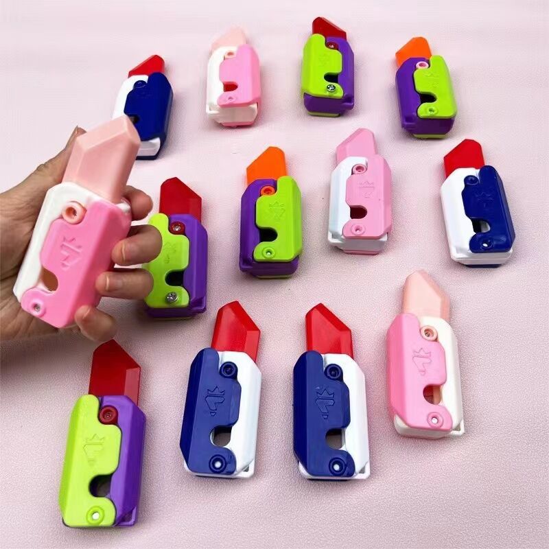 1911 bebé rábano pistola volver soplando mini cuchillo de zanahoria y la gravedad 3D simulación descompresión juguete al por mayor