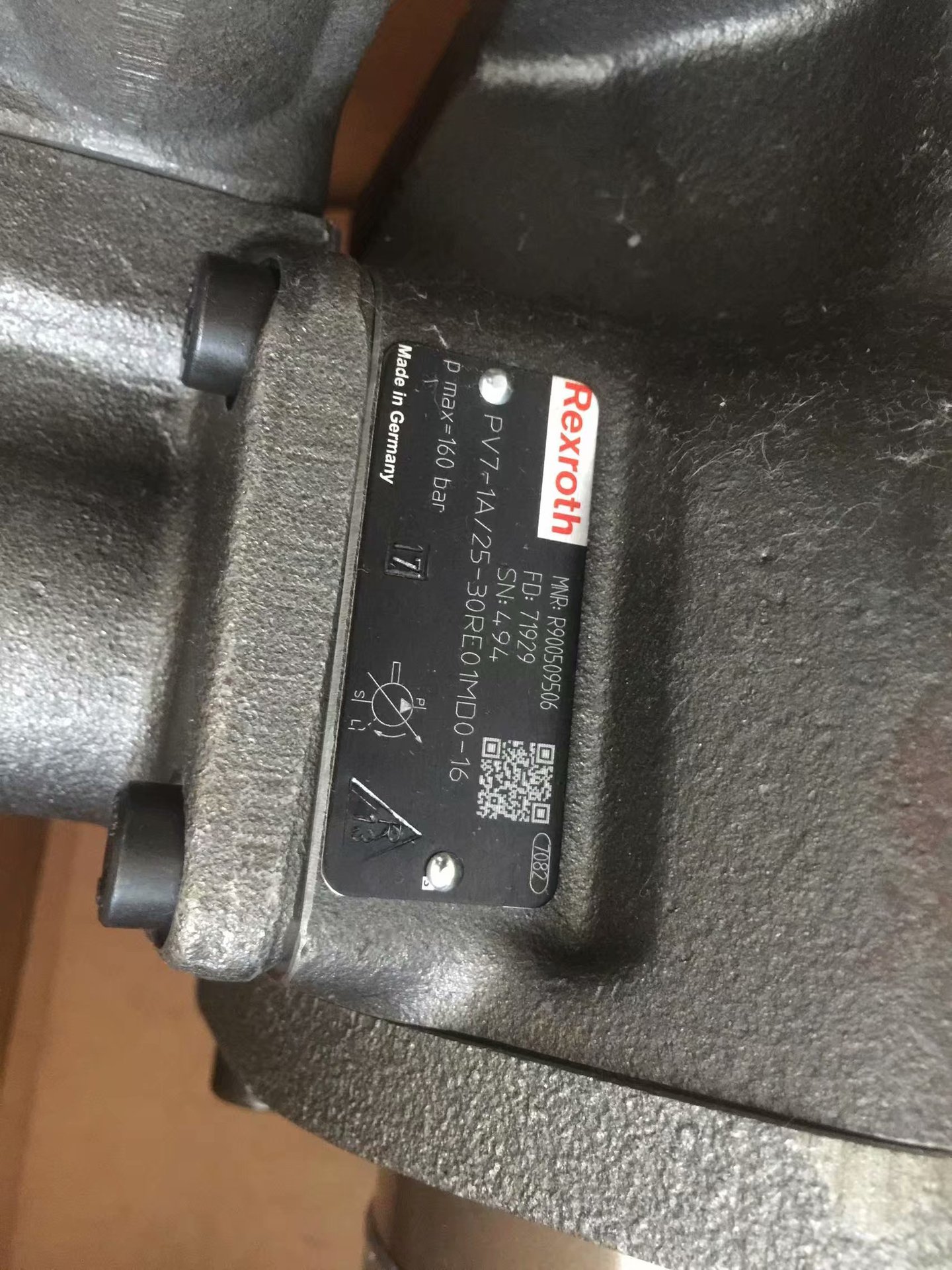 PV7-1A 25-30RE01MD0-16 (2).jpg