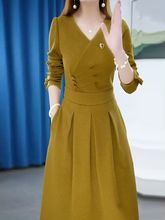 时尚中长款连衣裙女2023秋冬新款女装气质裙子修身洋气女士打底裙