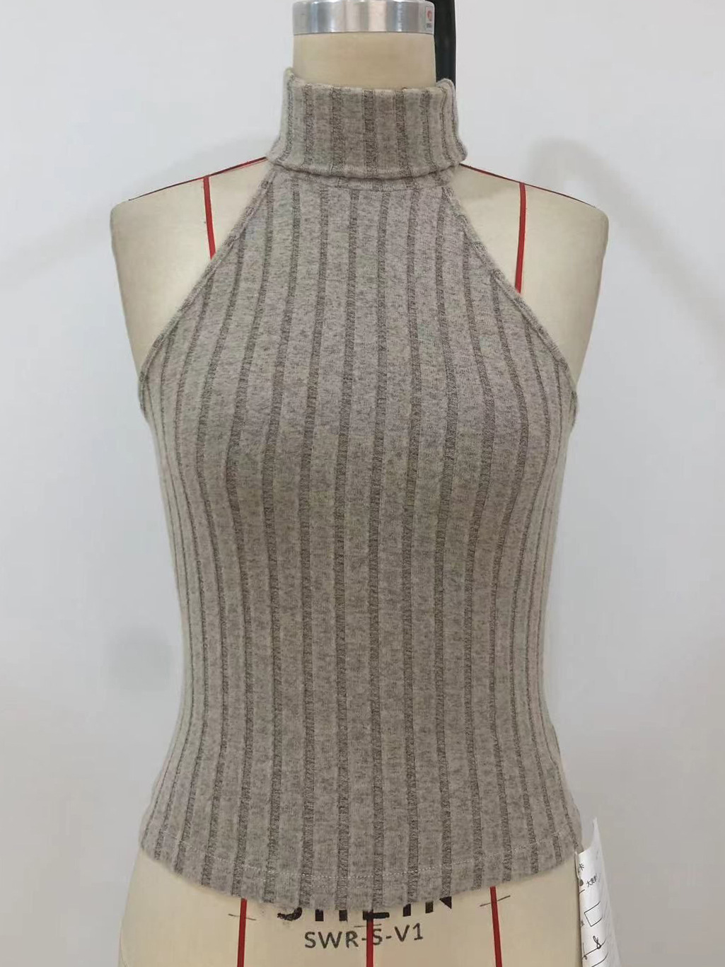 Women's Knitwear Sleeveless Tank Tops Jacquard Vacation Solid Color display picture 1