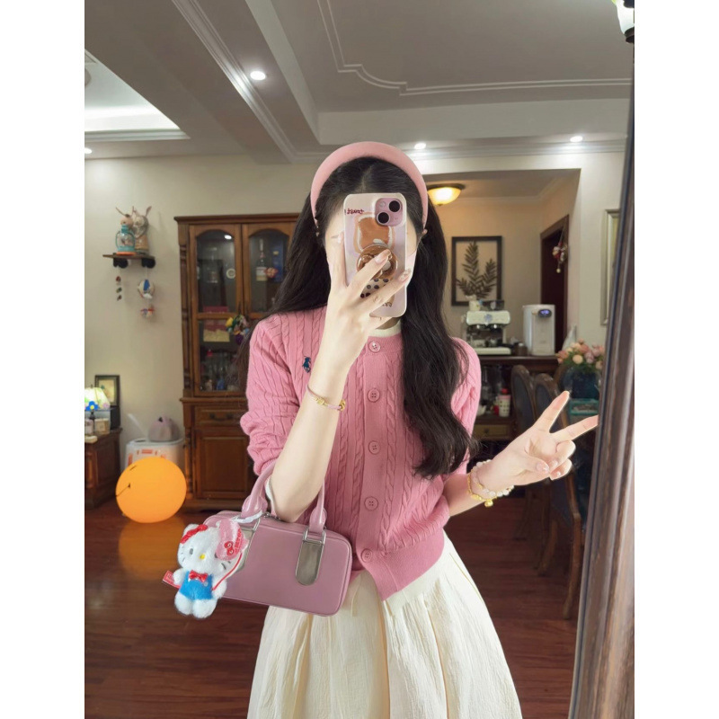 Spring new dopamine wear gentle style pink knitted cardigan embroidered top beige overskirt suit women